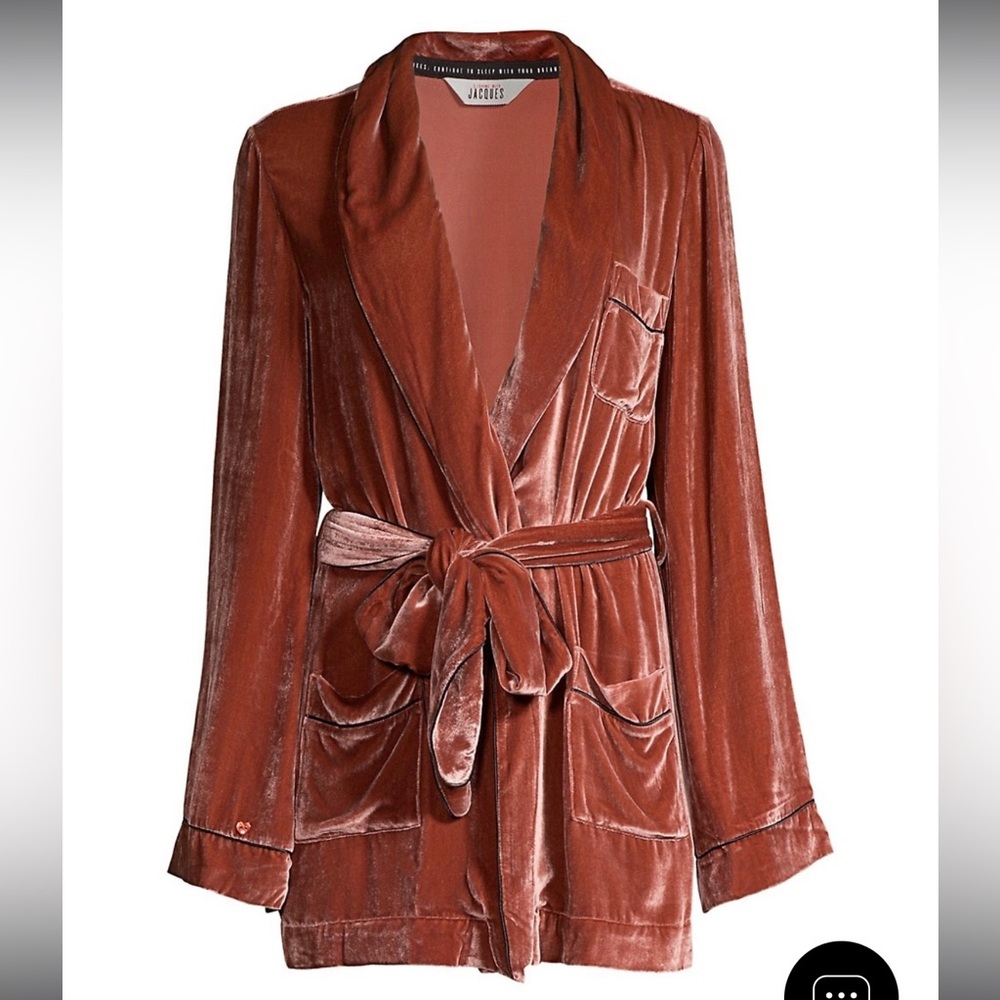 Bon vivant Velvet Robe in Warm Rust - Picture 9 of 10